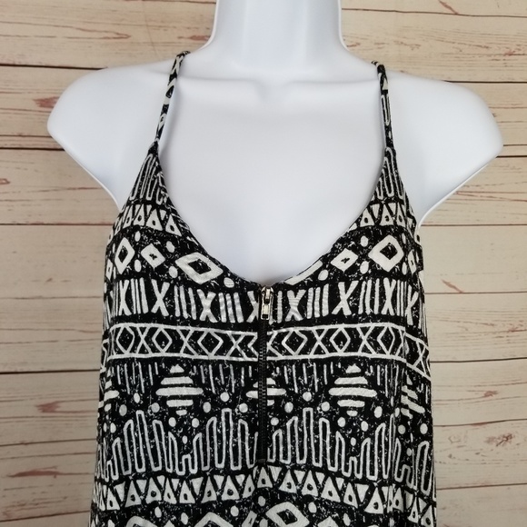 Silence + Noise Women's M Hanky Hem Zip Front - Picture 2 of 7